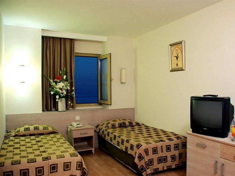 Side Breeze Hotel Antalya Eksteriør billede